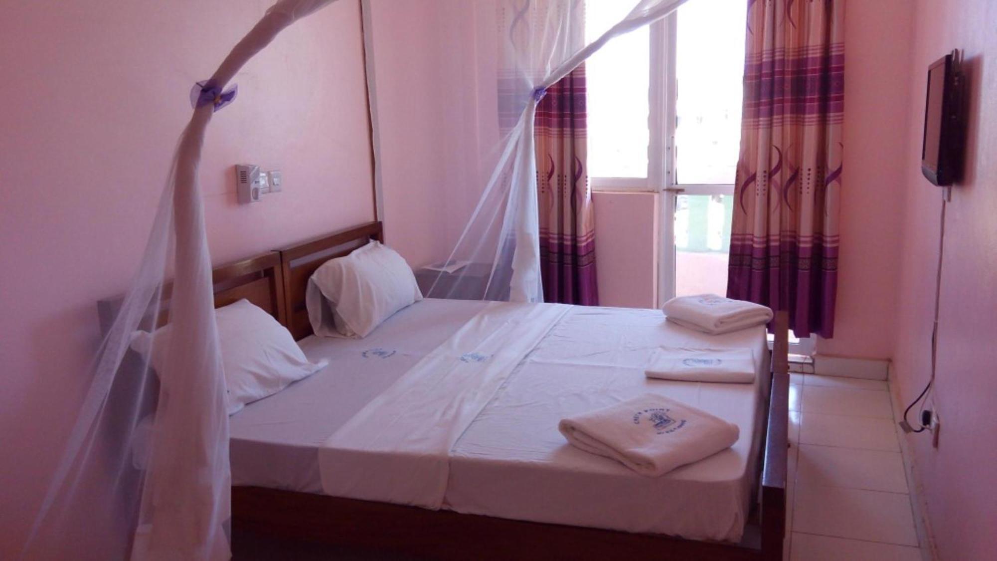 Checkpoint Inn Hotel, Mombasa Exteriér fotografie